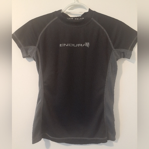 Bundle 4 Women's Jersey Endura Shirts - Picture 12 of 14